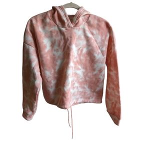 LA image woman's matching pink and white shorts and cropped hoodie set (L)